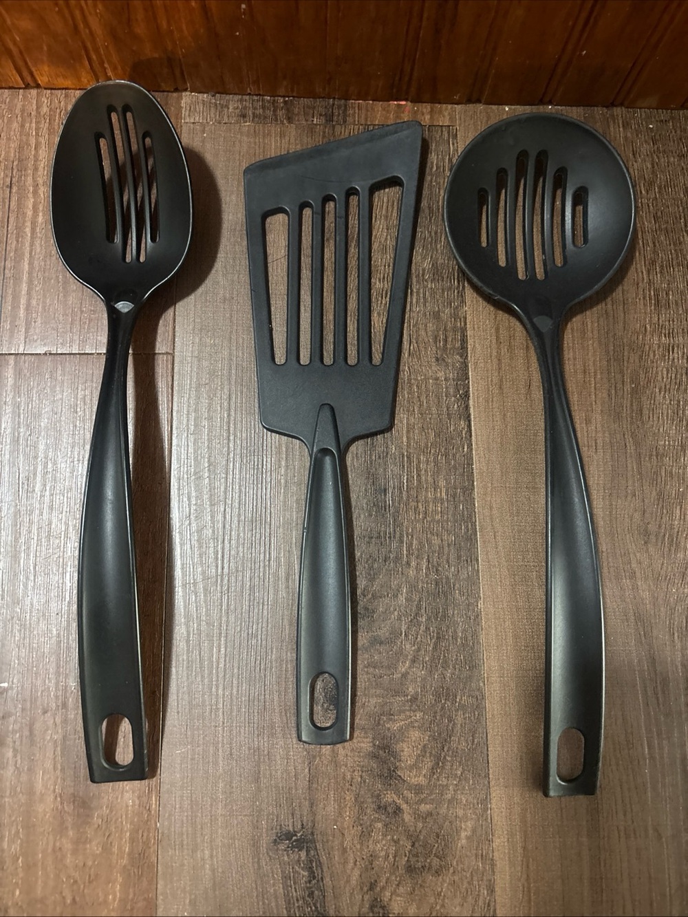 3-Piece Black Nylon Kitchen Utensil Set - Sleek Everyday Serving Tools